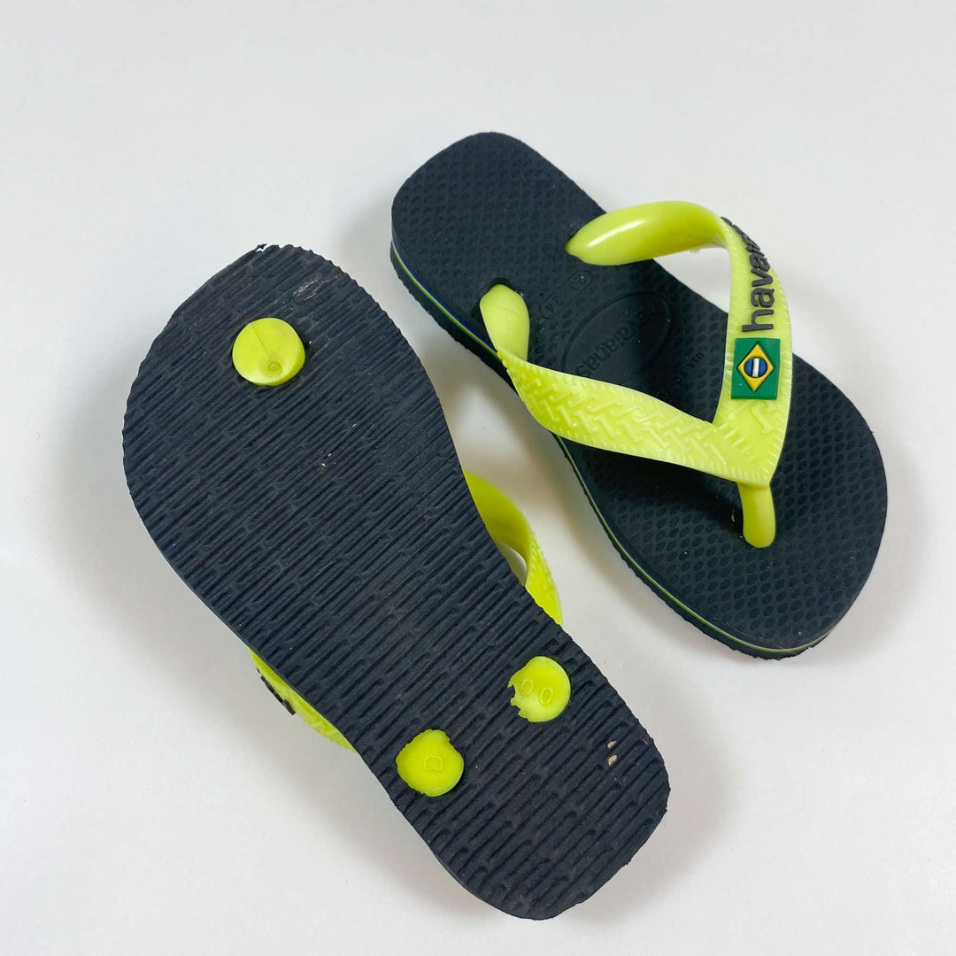 Havaianas neon green flip flops diff. sizes 2
