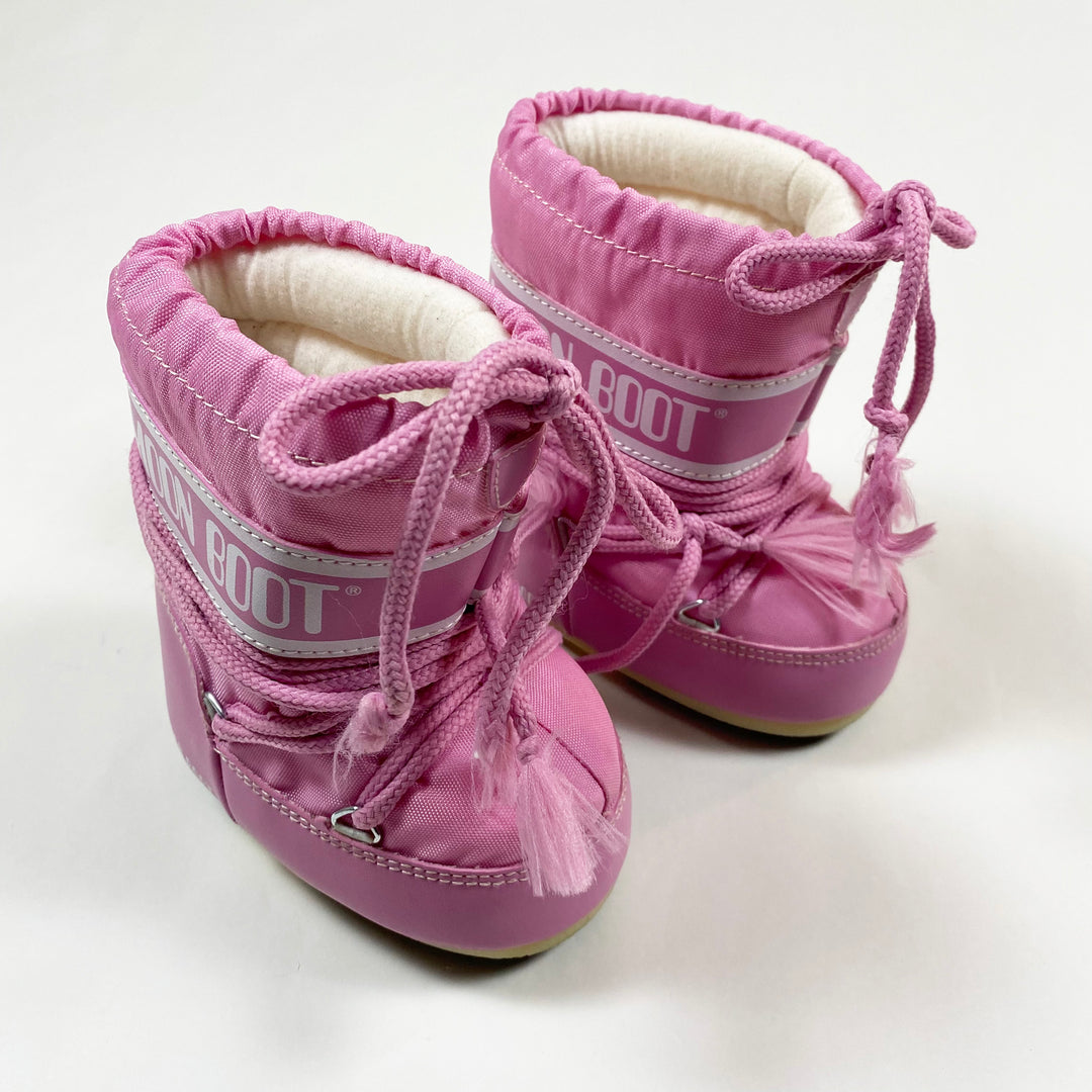 Moon Boot pink the original moon boot 22 1