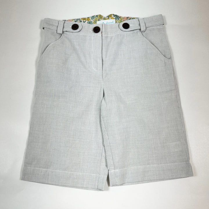 Marie Chantal light grey striped bermuda shorts 8Y 1