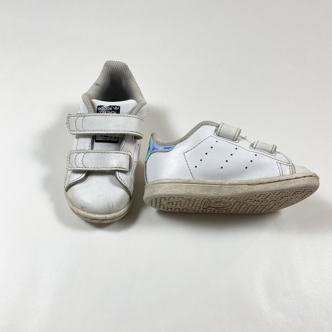 Adidas white Stan Smith sneakers with shiny detail 22 3