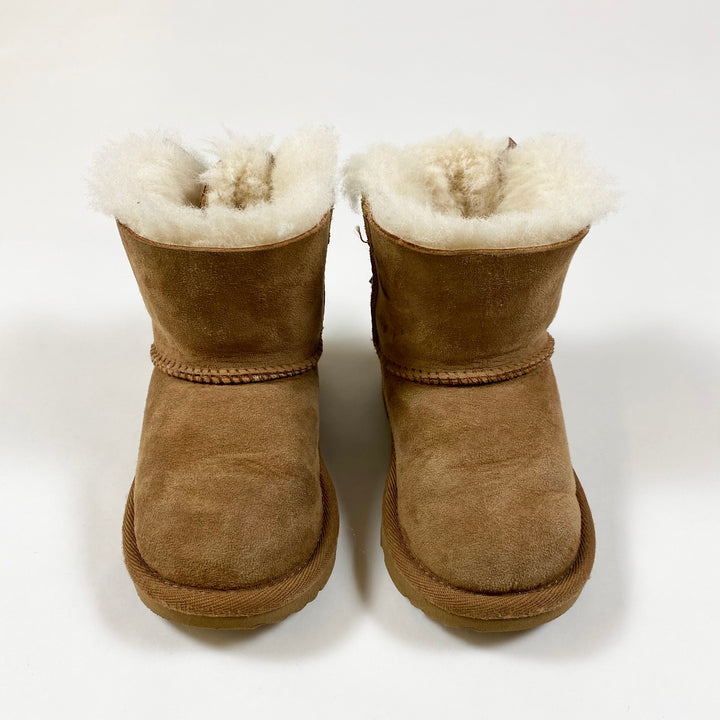 UGG mini bailey bow II chestnut boot 23.5