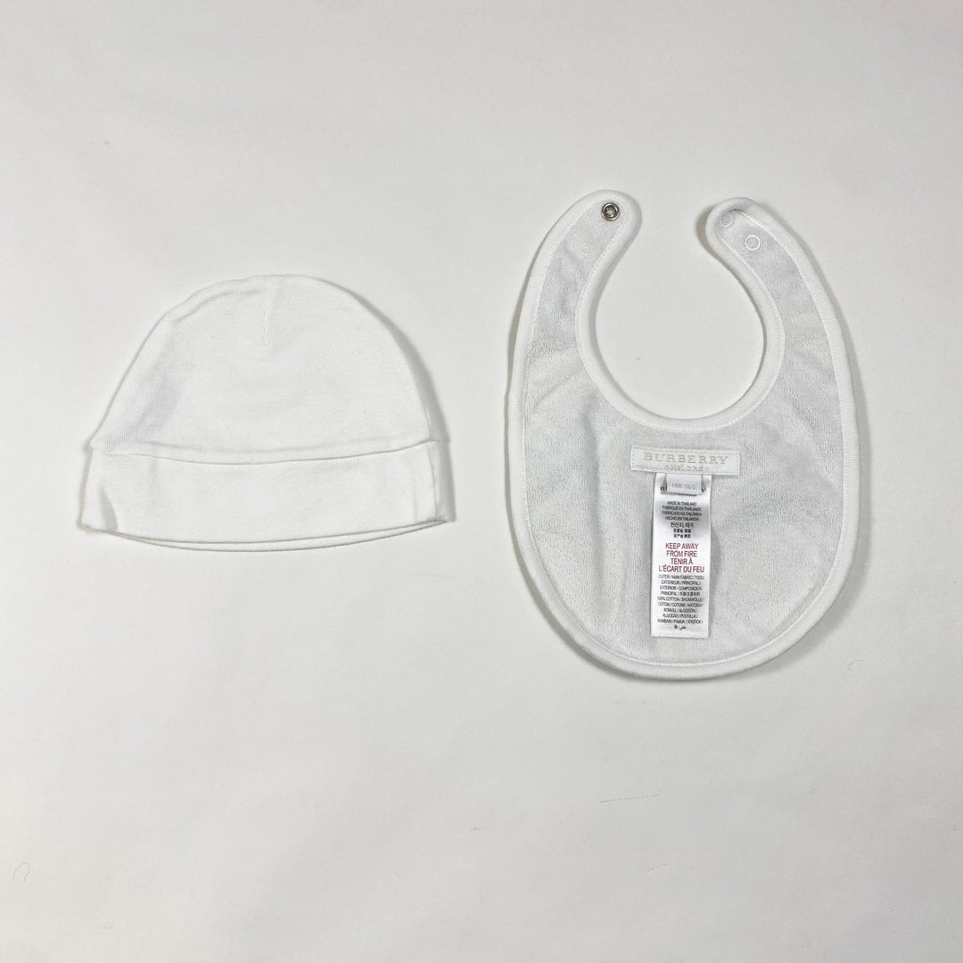 Burberry iconic newborn hat & bib set 42-44