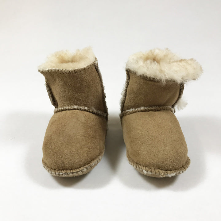 Minnetonka karamellfarbener Shearling-Bootie 4