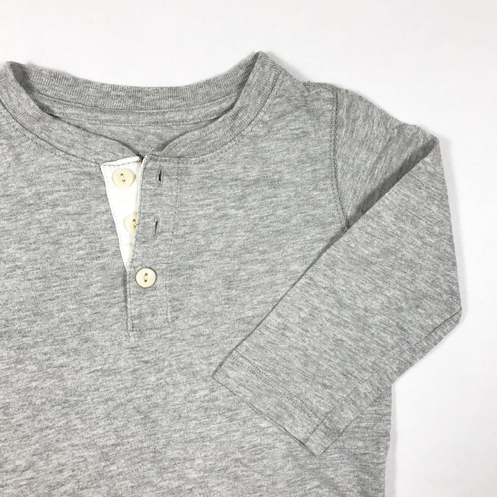 Baby Gap grey long-sleeved grandpa body 12-18M/80