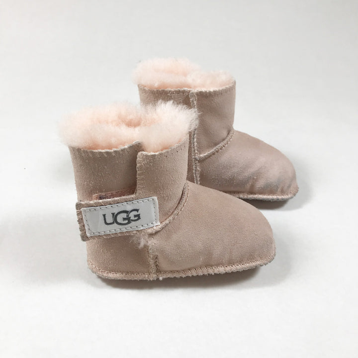 UGGS light pink fur lined boots 18