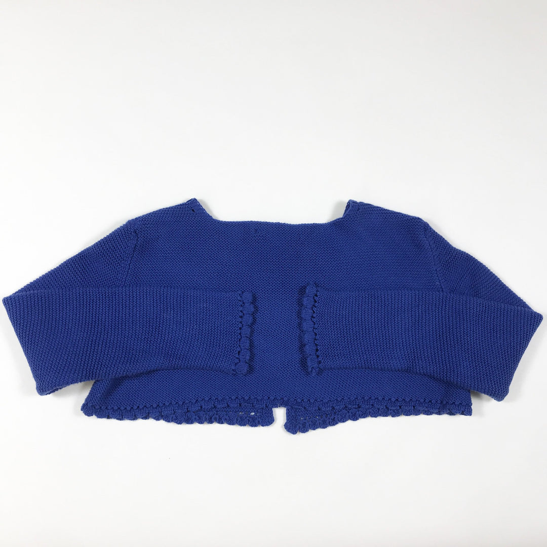 Pili Carrera Kleiner blauer Bolero aus Strick 3Y/95-101